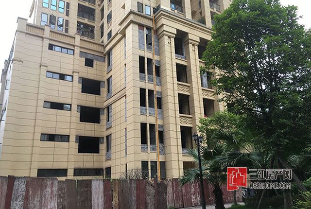 拿地很久的楼盘能买吗,拿地后一直不动工