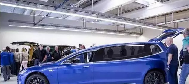 大通v805.7米车长,这款车仅限量1500