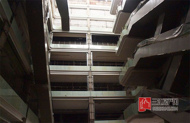 拿地很久的楼盘能买吗,拿地后一直不动工