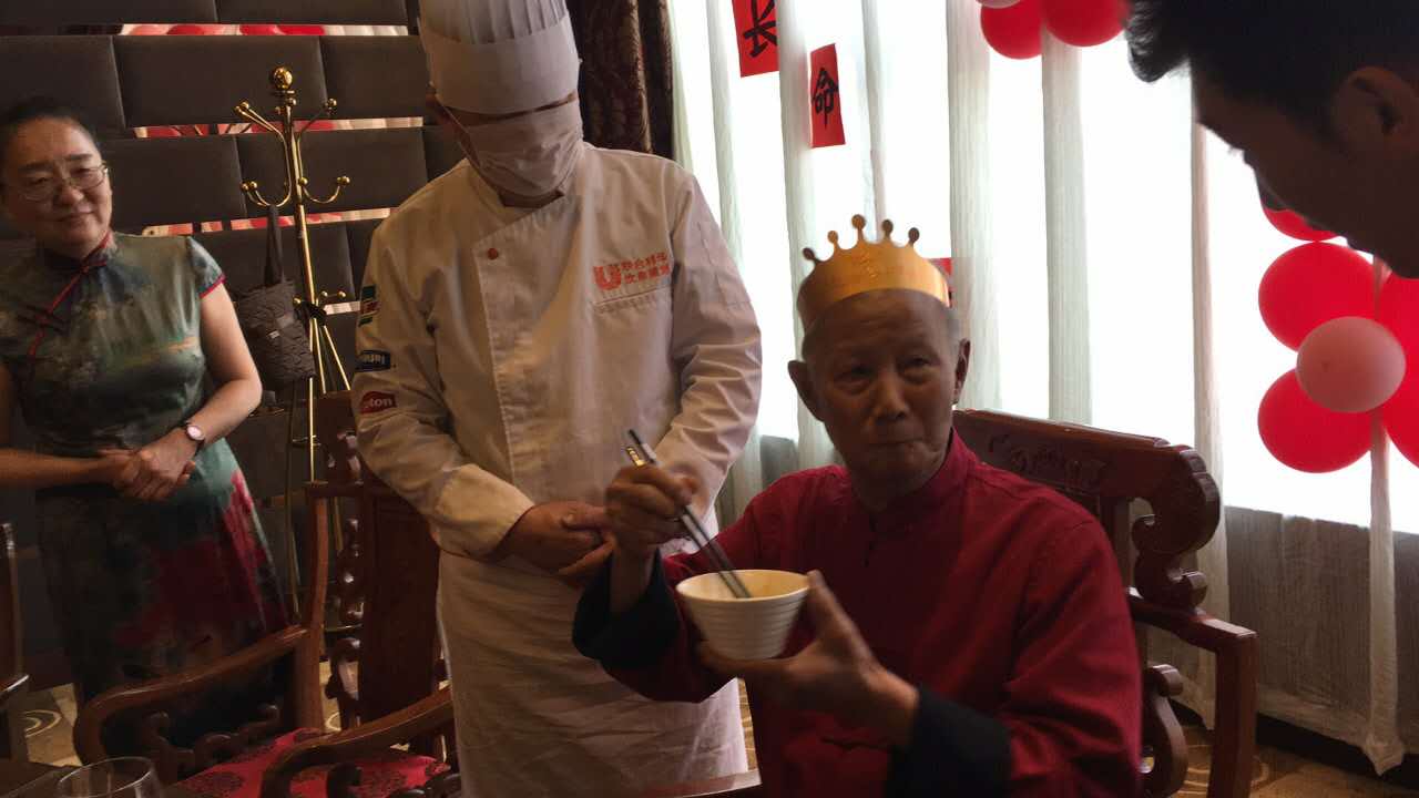 把爱与温暖留给家人,把挚爱留给亲人