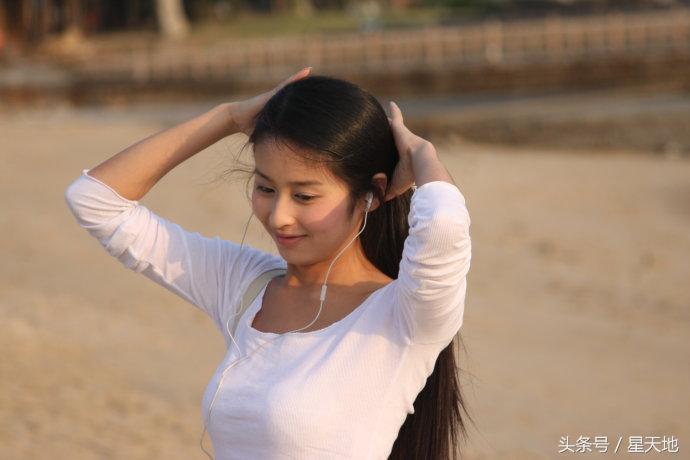 从最丑的“*妇情**”，脱变成为天才设计师，颖儿的星路并不是很顺利