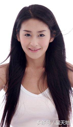 从最丑的“*妇情**”，脱变成为天才设计师，颖儿的星路并不是很顺利