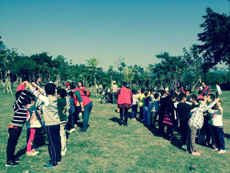 必看的几本书简单易懂,有没有很实用全面的书