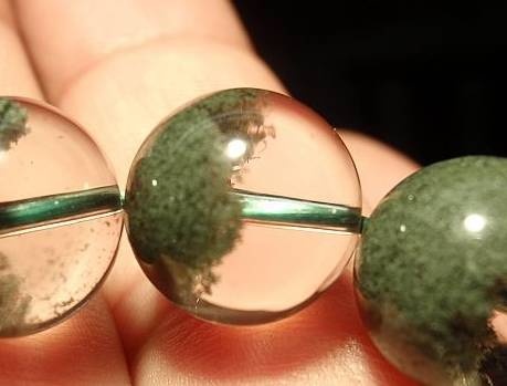 怎样辨别绿幽灵水晶的真假,怎样鉴别绿幽灵水晶真假