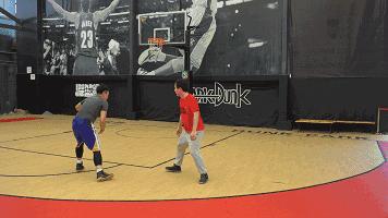 转身穿裆过人教学,穿裆过人集锦足球