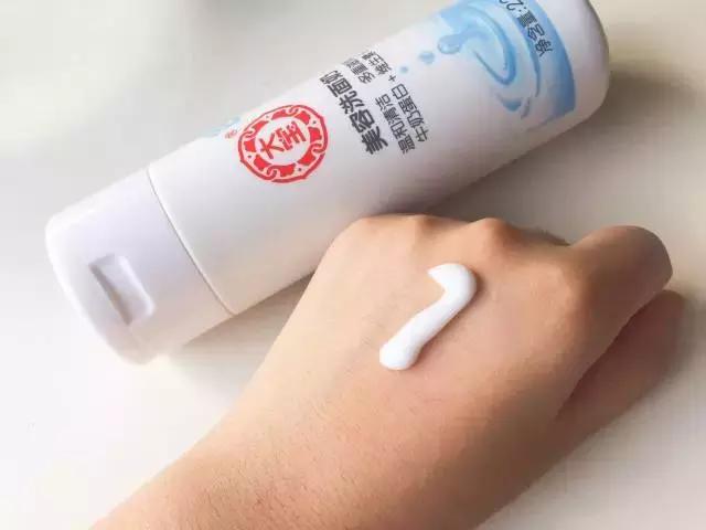 10款热门洗面奶测评,洗面奶评测口碑最好的三款洗面奶