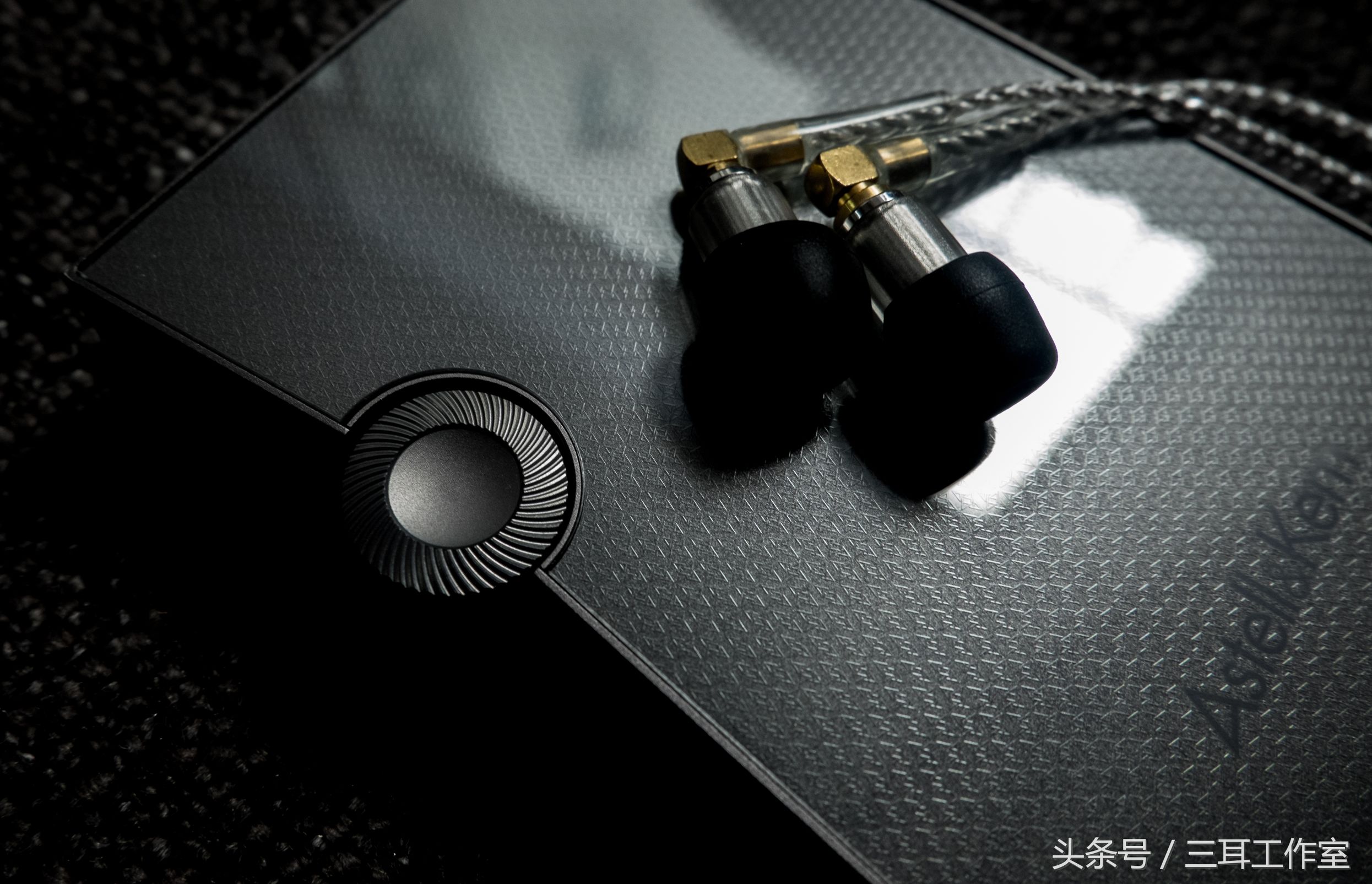 如果将它插得足够深，我们将会听到怎样的日系高潮？