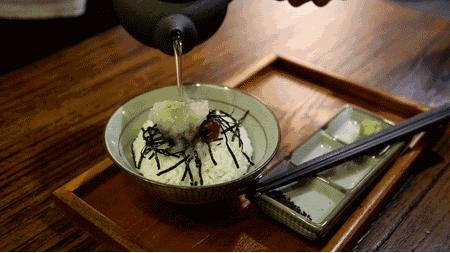 深夜食堂最简单的茶泡饭,深夜食堂网红美食梅子茶泡饭