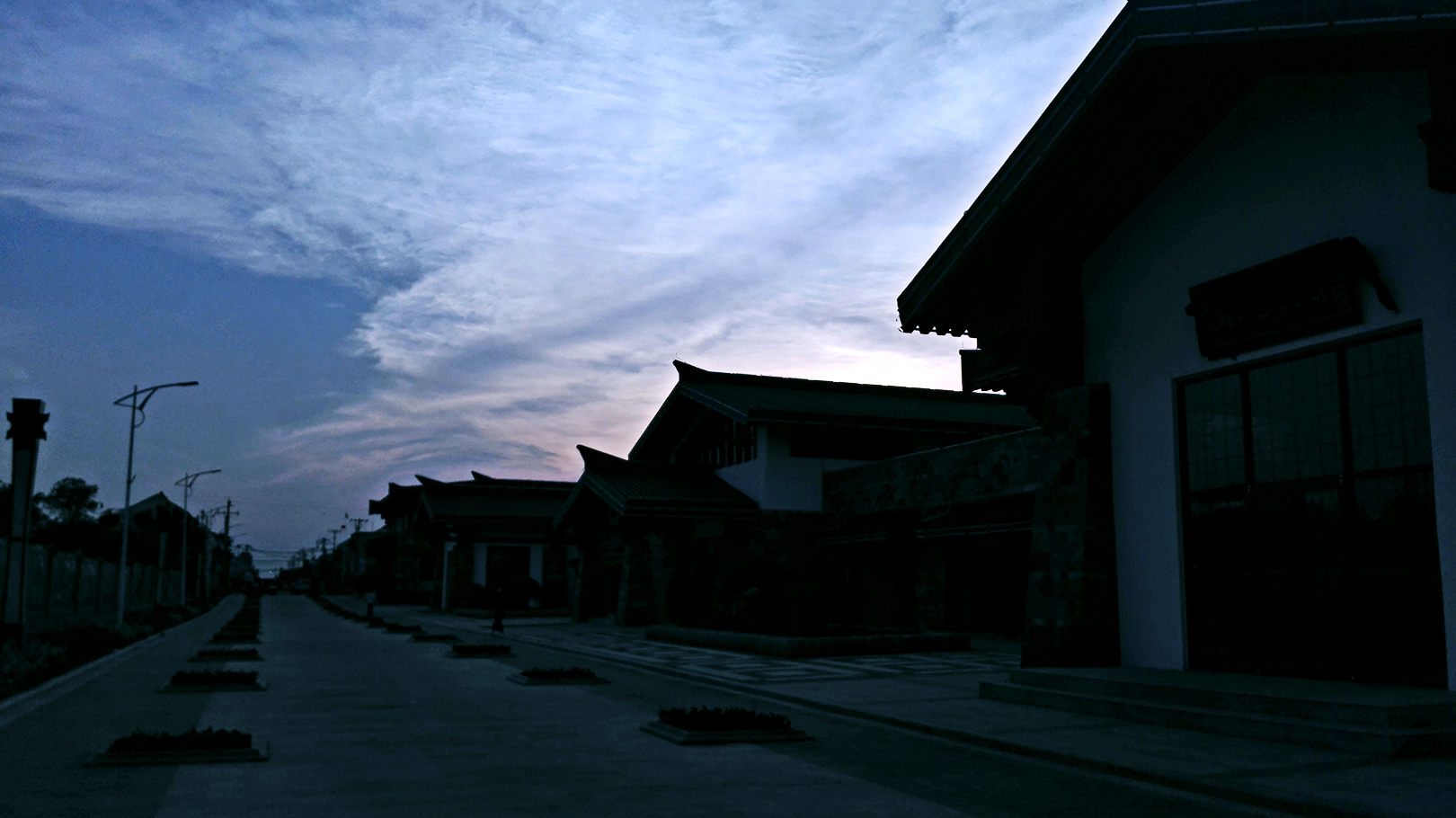 青岛西海岸鱼鸣嘴海滩,青岛黄金海岸海滩