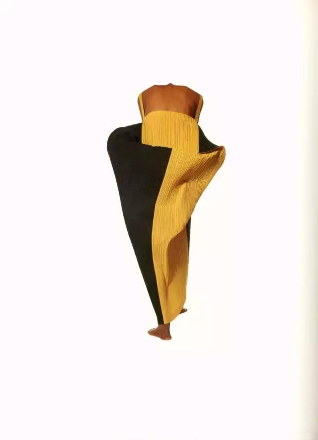 三宅一生舒适感设计,三宅一生著名设计