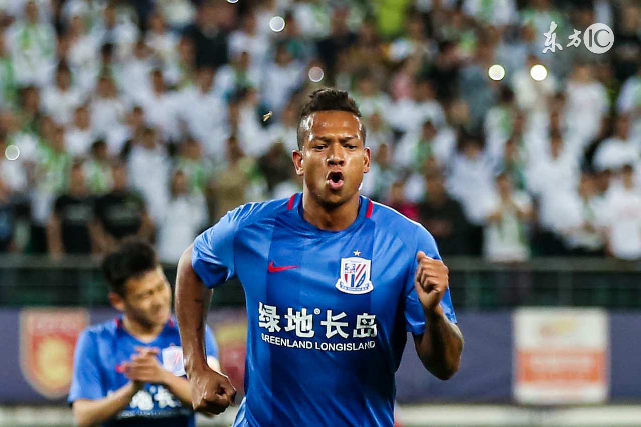 申花队是否续约莫雷诺很纠结,申花告别瓜林视频