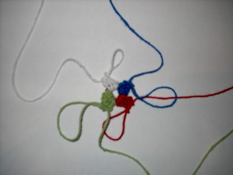 钩小鱼圆坐垫教程,钩小熊坐垫教程