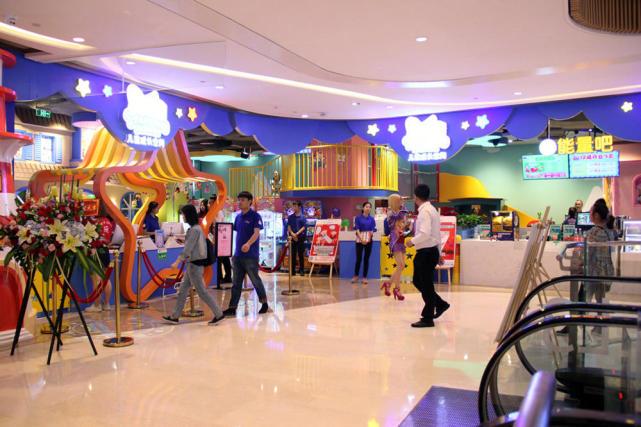 龙湖源著天街一手详尽探店报告，告诉你一个不一样的天街