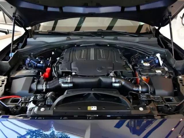 捷豹f-pace和路虎揽胜星脉x4怎么选,捷豹f-pace300sport和星脉v6
