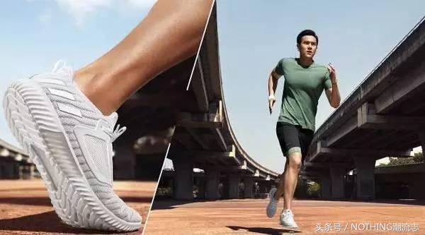 夏天穿的网面透气运动鞋,适合夏天穿的透气休闲运动鞋