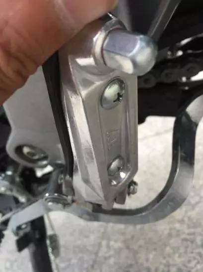 最新豪爵铃木dl250评测视频,18年的豪爵铃木dl250值得买吗