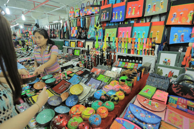 下龙湾小商品,去越南下龙湾必买东西是什么