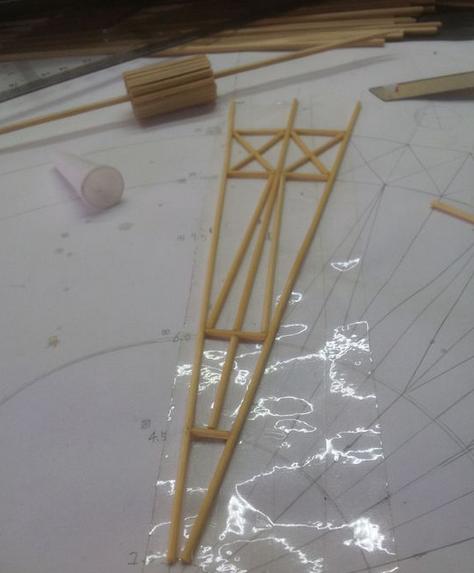 竹签摩天轮手工制作大全图解教程,怎么用竹签和纸做一个摩天轮