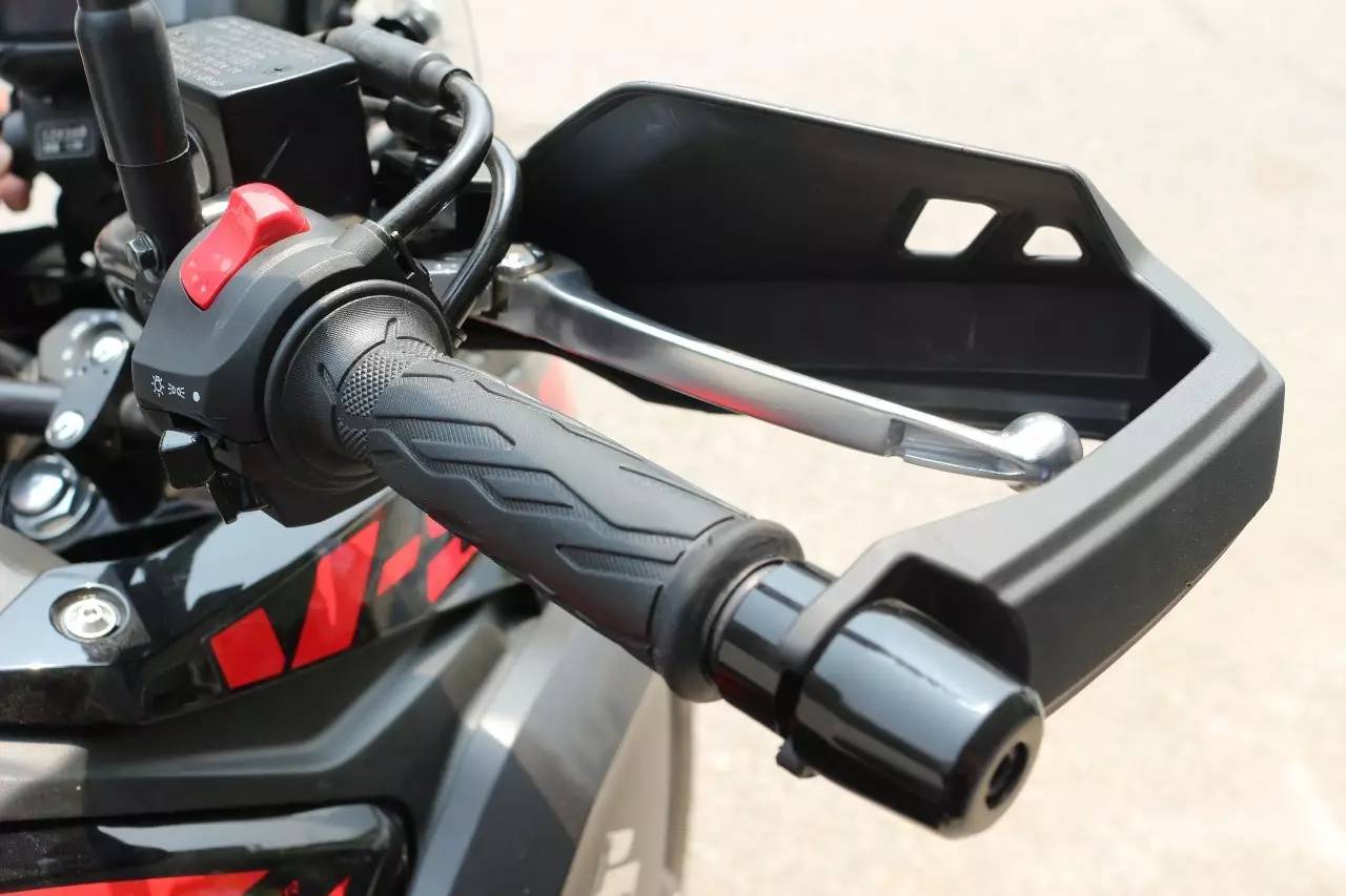 豪爵铃木dl250骑行爬山体验,豪爵铃木dl250摩旅西藏感觉怎么样