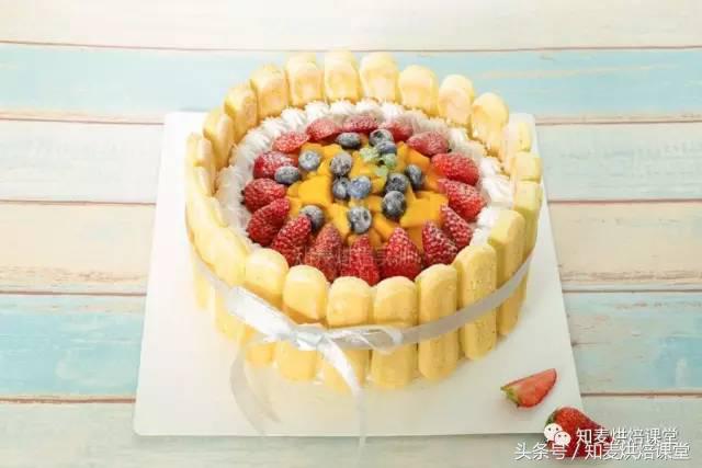 家庭烤蛋糕为什么塌陷回缩,蛋糕胚子烤完回缩的厉害怎么回事