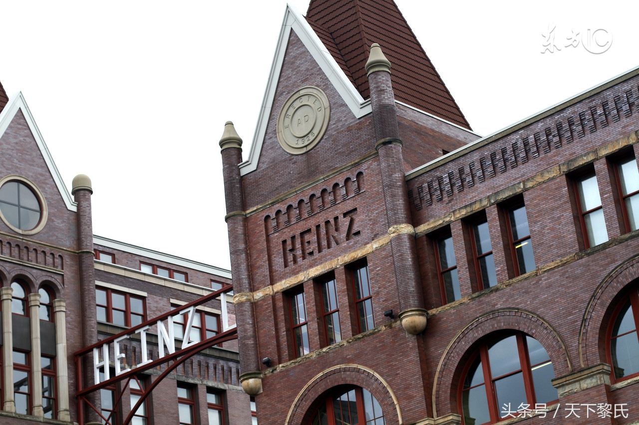 上官姓氏的由来简介400字,百家姓上官族谱