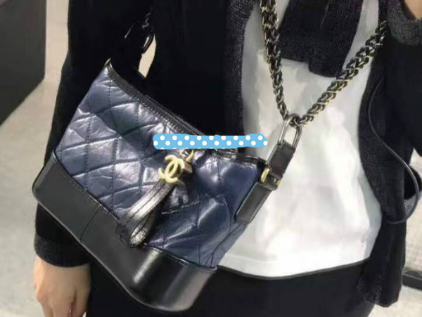 chanel流浪包味道大,chanel流浪包的缺点