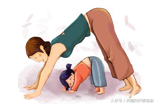 瑜伽老师练下犬式,瑜伽课时为什么每次都练下犬式