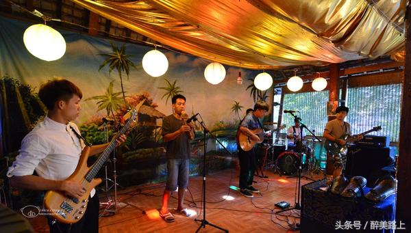 西双版纳在水一方泼水节,版纳哪里可以感受泼水