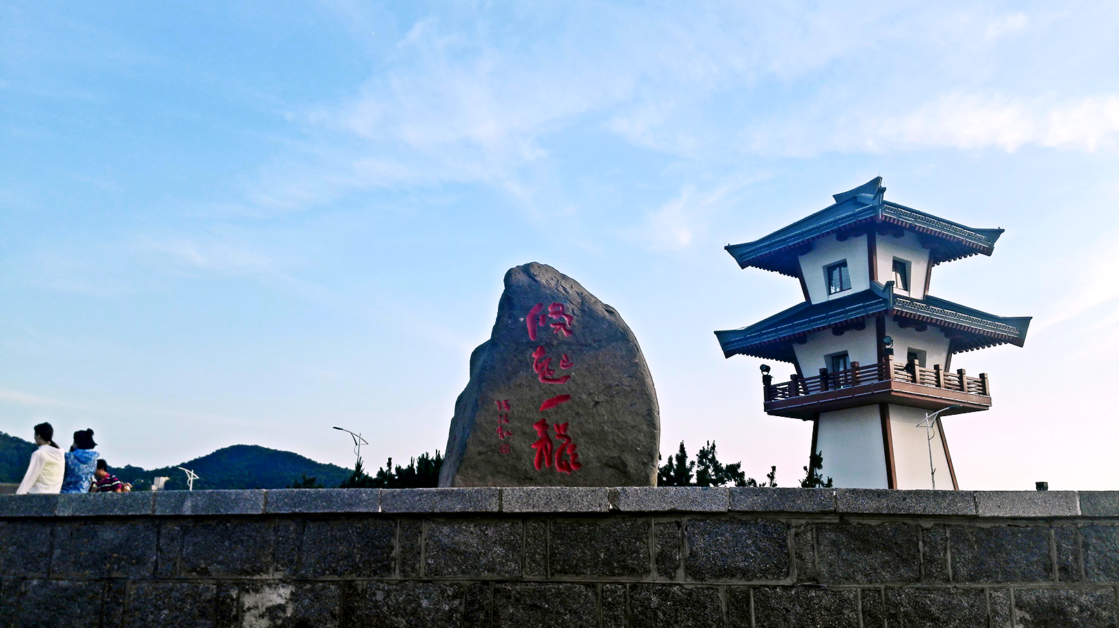 青岛西海岸鱼鸣嘴海滩,青岛黄金海岸海滩