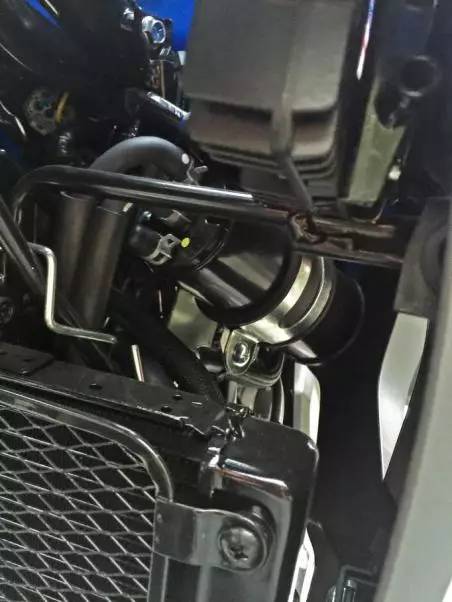 最新豪爵铃木dl250评测视频,18年的豪爵铃木dl250值得买吗