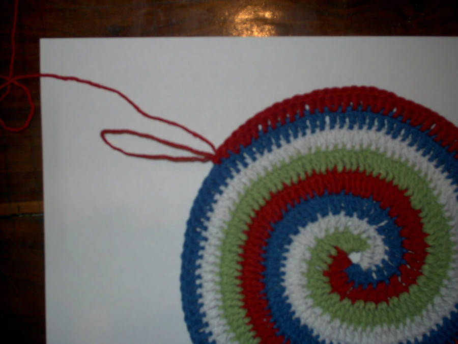 钩小鱼圆坐垫教程,钩小熊坐垫教程