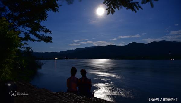 西双版纳在水一方泼水节,版纳哪里可以感受泼水