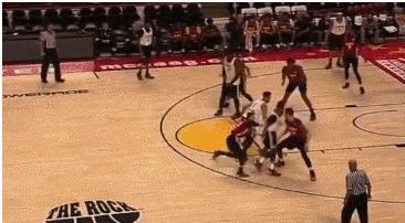 身材不输詹皇！拉杆神似德鲁！他凭这招就能力压球哥成状元？