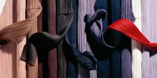 三宅一生舒适感设计,三宅一生著名设计