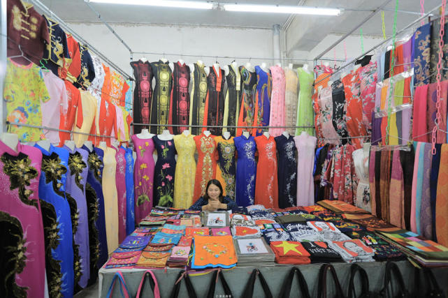 下龙湾小商品,去越南下龙湾必买东西是什么