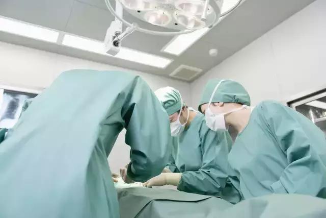 深圳社保卡如何绑定家属使用,深圳社保卡需指定医院才能使用吗