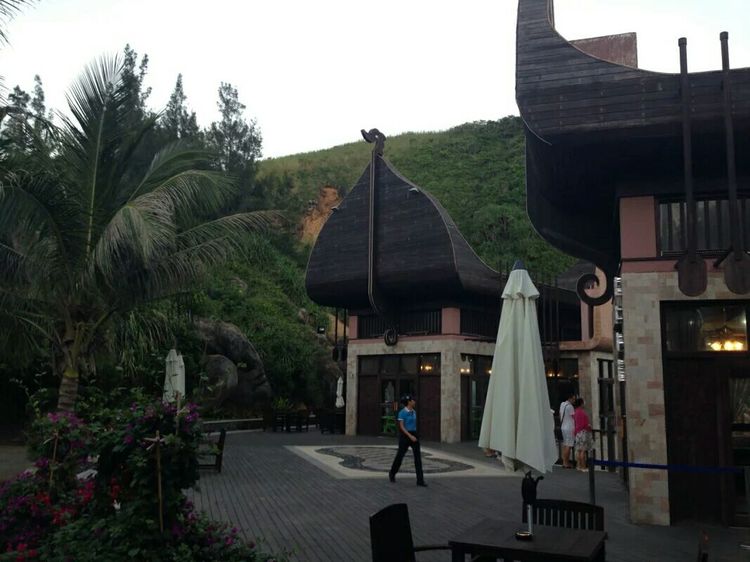 海南旅行三亚旅游攻略,海南三亚夫妻结伴旅行