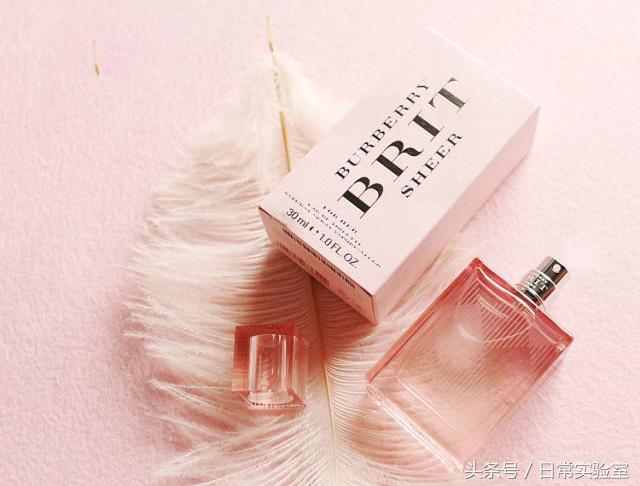 单身多年!老子终于靠这瓶香水把女神追到了手(评论送耳机)