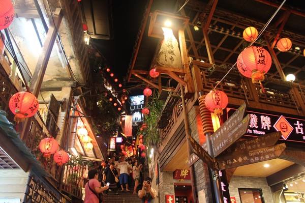 怎样办理台湾通行证和入台证,到台湾旅游入台证怎么办理