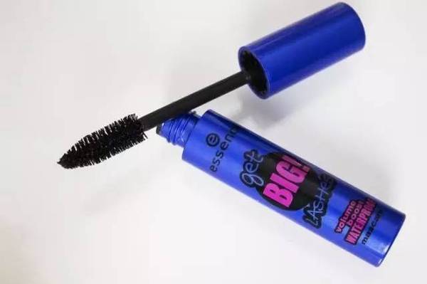 各品牌的彩妆单品推荐,各大品牌彩妆最好单品及价格