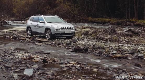 jeep全新自由光值得买吗,jeep汽车自由光老款