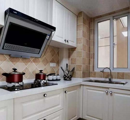 自建房油烟机怎么留洞,厨房烟道孔可以改方向重新开孔