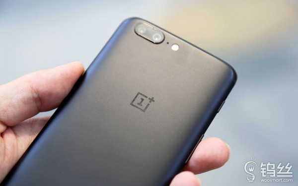 一加5t手机深度体验测评,一加5安卓10.0.3怎么样