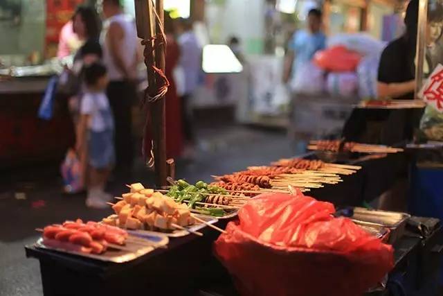 这才是淮北该有的深夜食堂故事：总有个地方治愈失眠