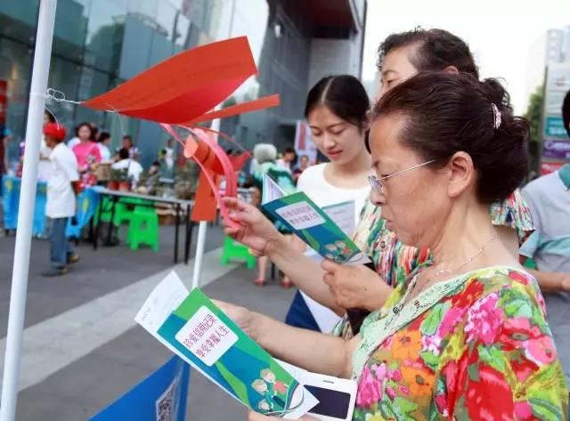 注入爱的灵魂让经典定格,让爱定格最美瞬间