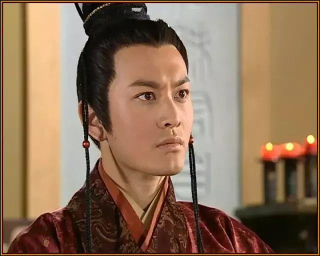 偶像包袱碎一地的明星,黄晓明甩掉偶像包袱开启自黑模式