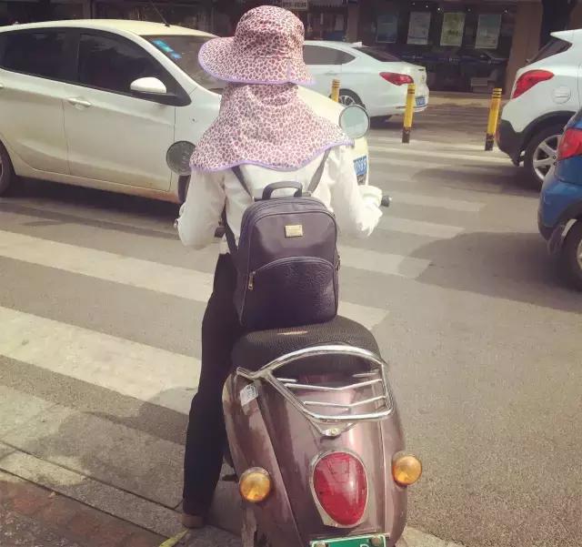 柳州，一座经常被电驴超车的城市！看完一把辛酸泪