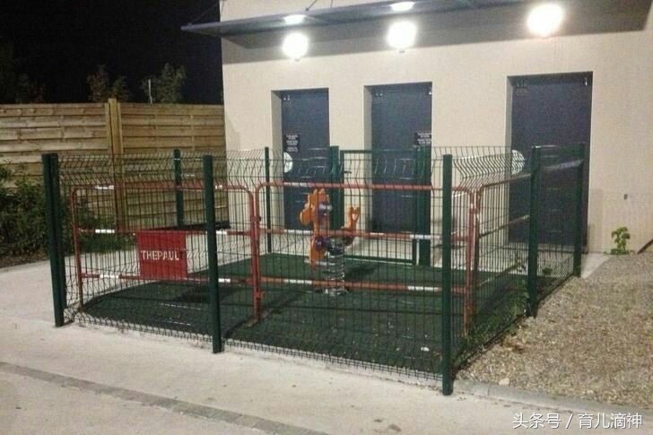 儿童游乐园超奇怪滑滑梯,儿童乐园旋转滑梯细节