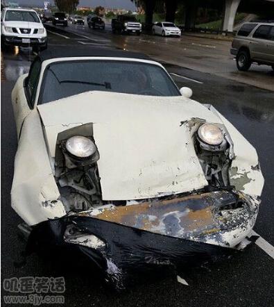 舔第二碗时，丈母娘拉我的手说：放这儿吧！等下我来洗