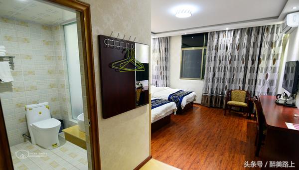 西双版纳在水一方泼水节,版纳哪里可以感受泼水